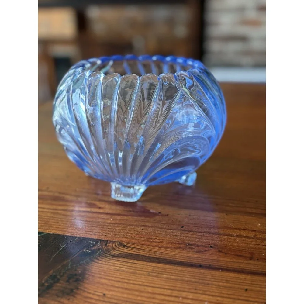 Vintage Elegant Glass Cambridge Blue Caprice Footed Rose Bowl 4.5